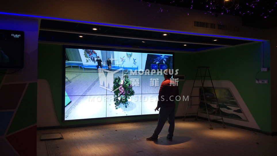 AR奇幻森林藤蔓纏繞著玩家