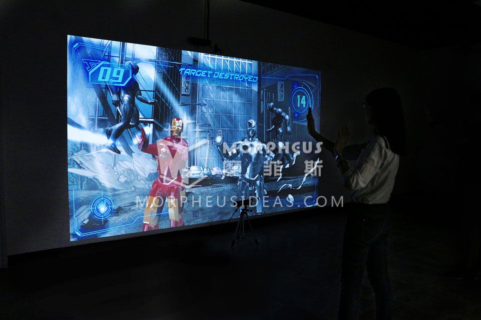 IRONMAN游戏通过体感技术获取玩家的动作