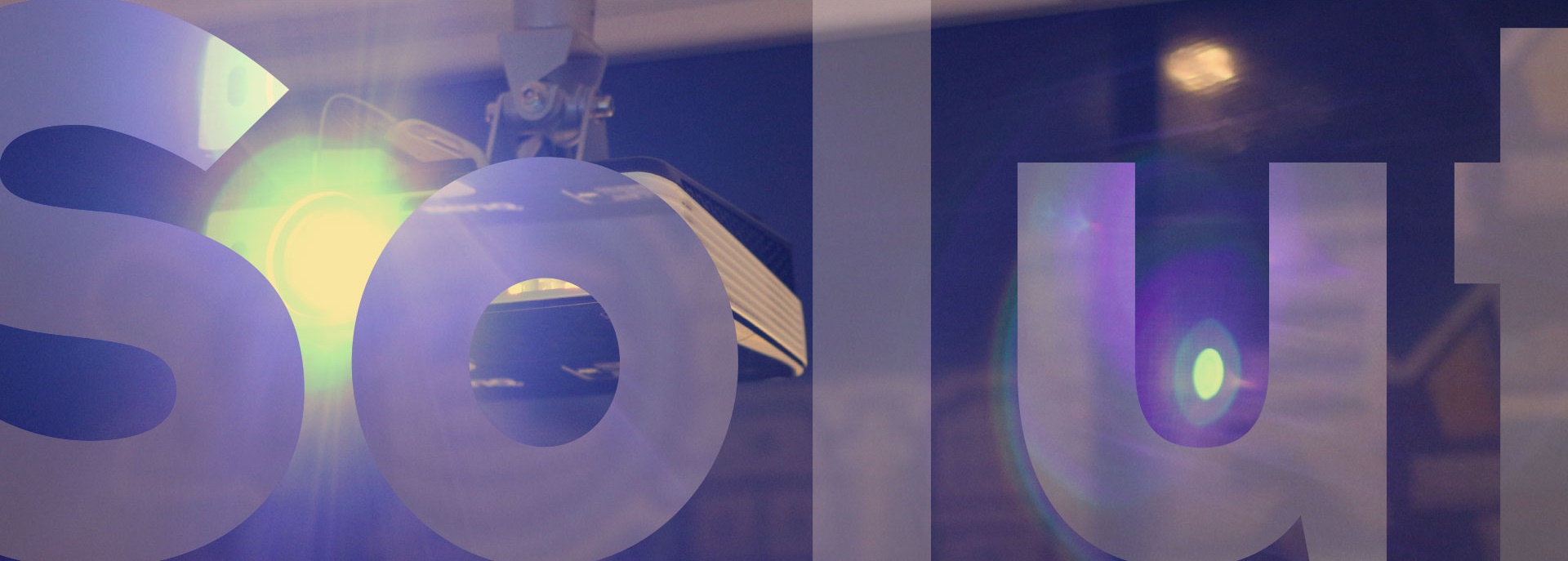 禁毒体验区通过光雕投影、体感互动、增强现实以及动画等丰富的技术和元素，协助客户将禁毒教育做得更好