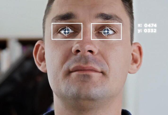 微軟最新AR/VR專利提出『低功耗MEMS眼動追跡』解決方案