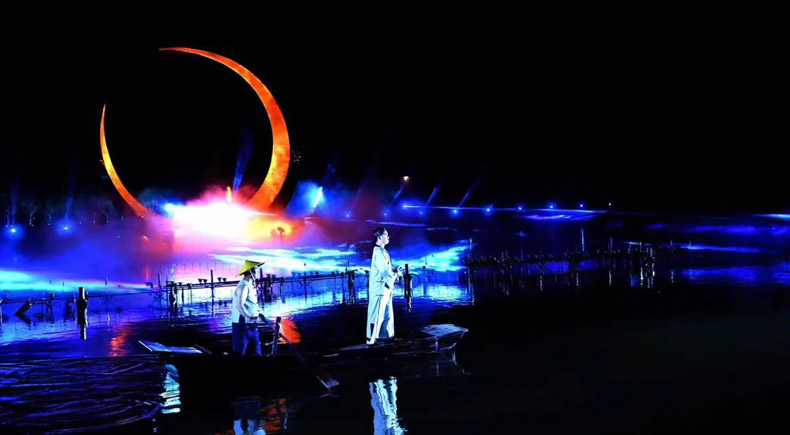 户外3D结构投影，多层级实景演绎光影秀